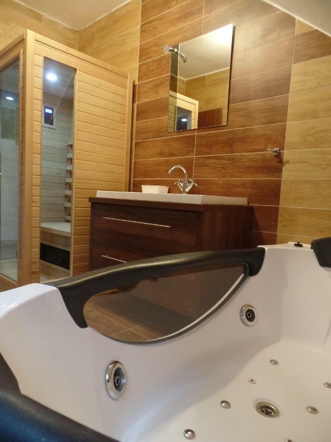Apartmany City Ostrava Luaran gambar